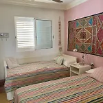 Seaside Serenity: Remote Work Retreat In * Poris de Abona